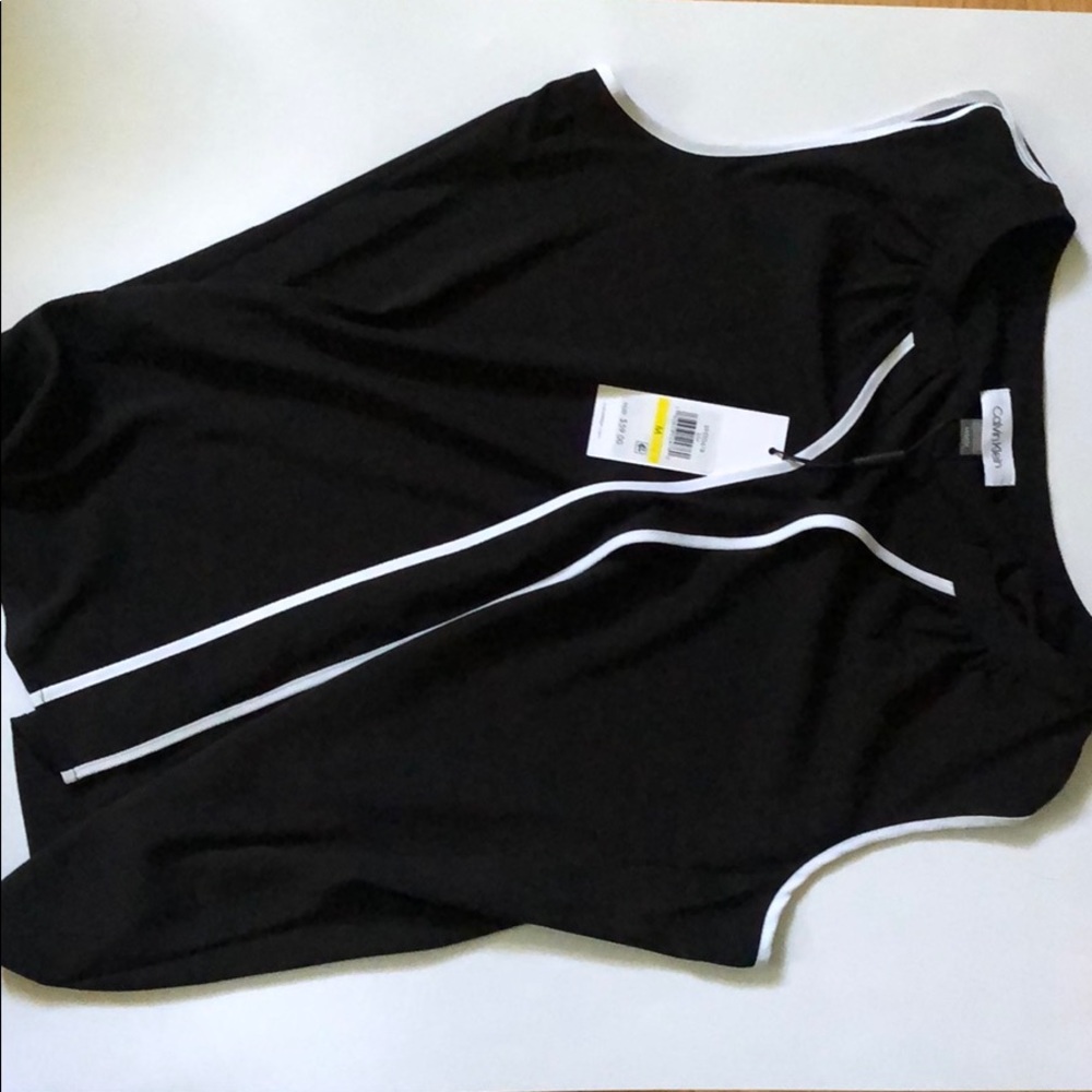 Calvin Klein Sleeveless blouse